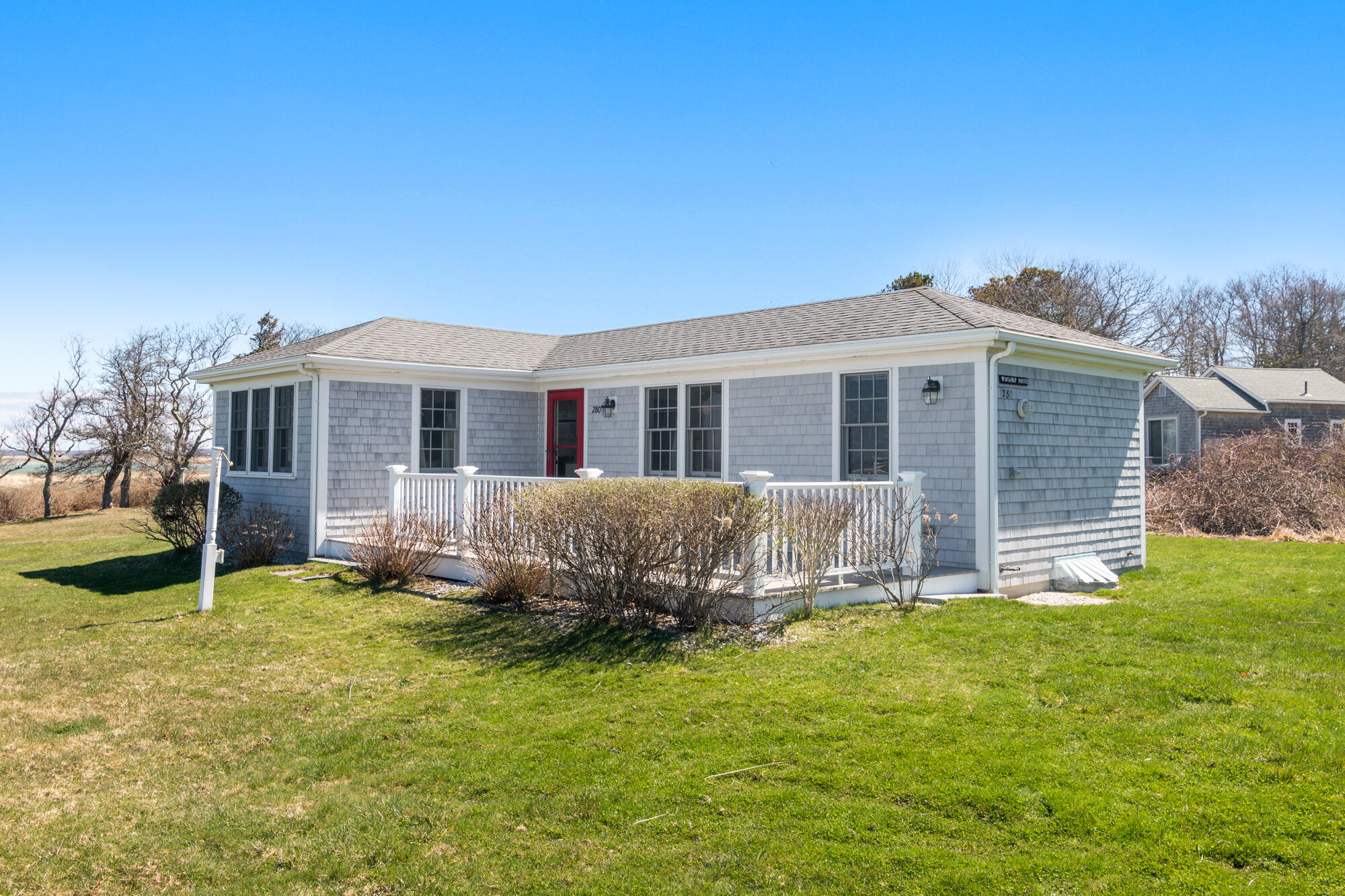 280 Harbor Point Road Barnstable, MA 02675 - Photo 3 of 23 Christies - Carolann - 280 Harbor Point