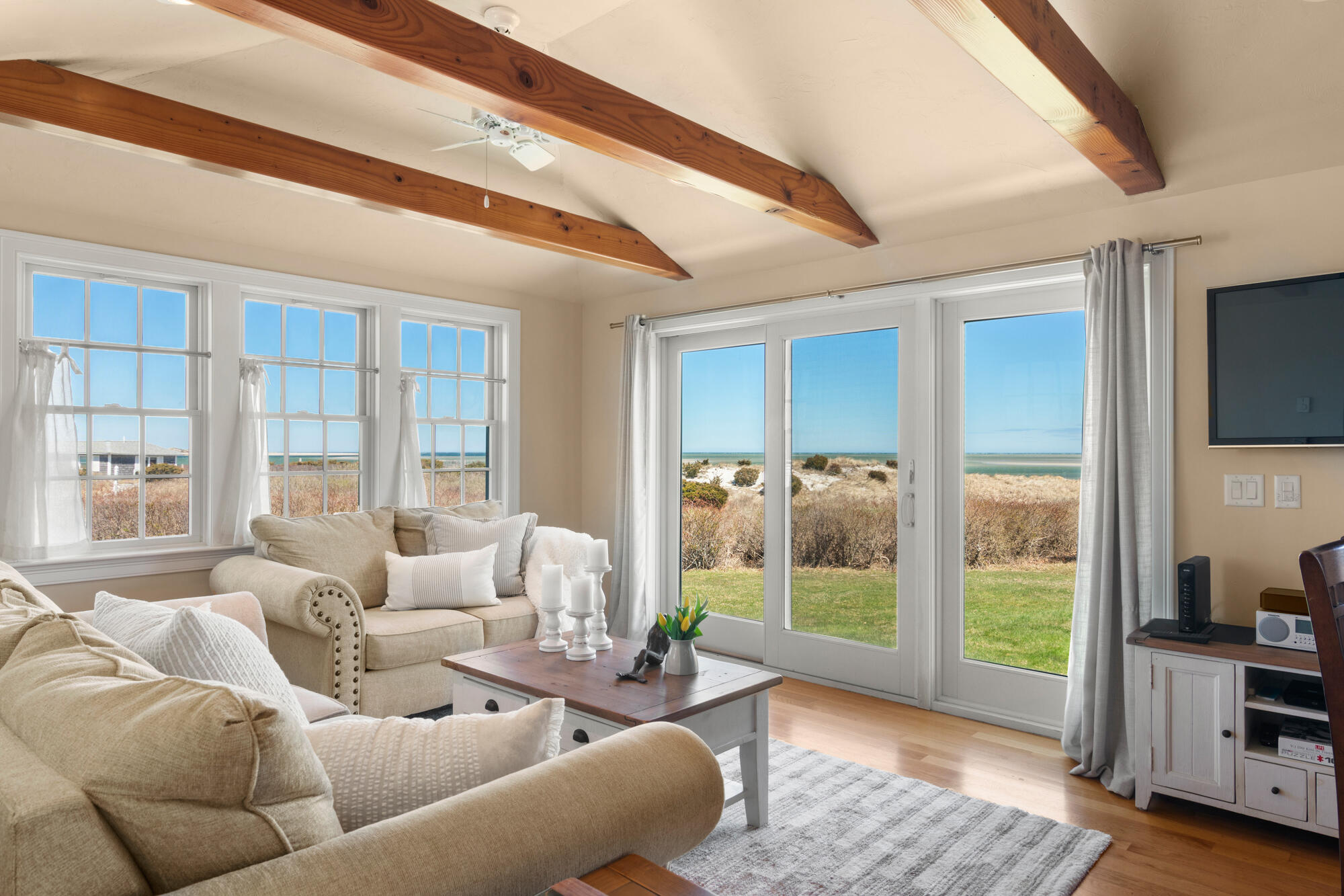 280 Harbor Point Road Barnstable, MA 02675 - Photo 5 of 23 Christies - Carolann - 280 Harbor Point