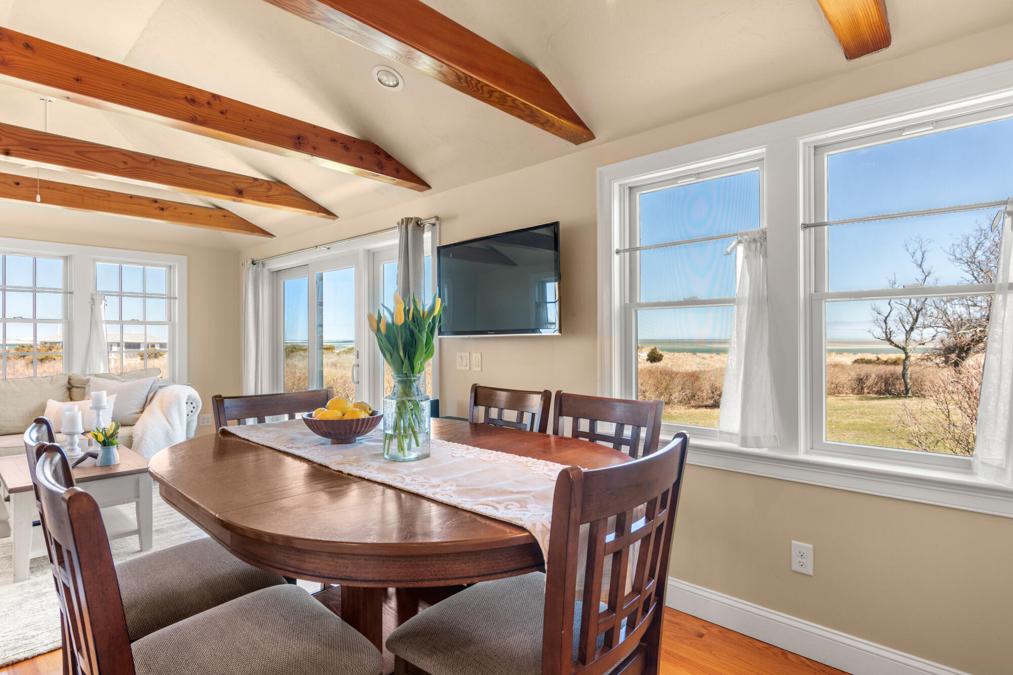 280 Harbor Point Road Barnstable, MA 02675 - Photo 6 of 23 Christies - Carolann - 280 Harbor Point