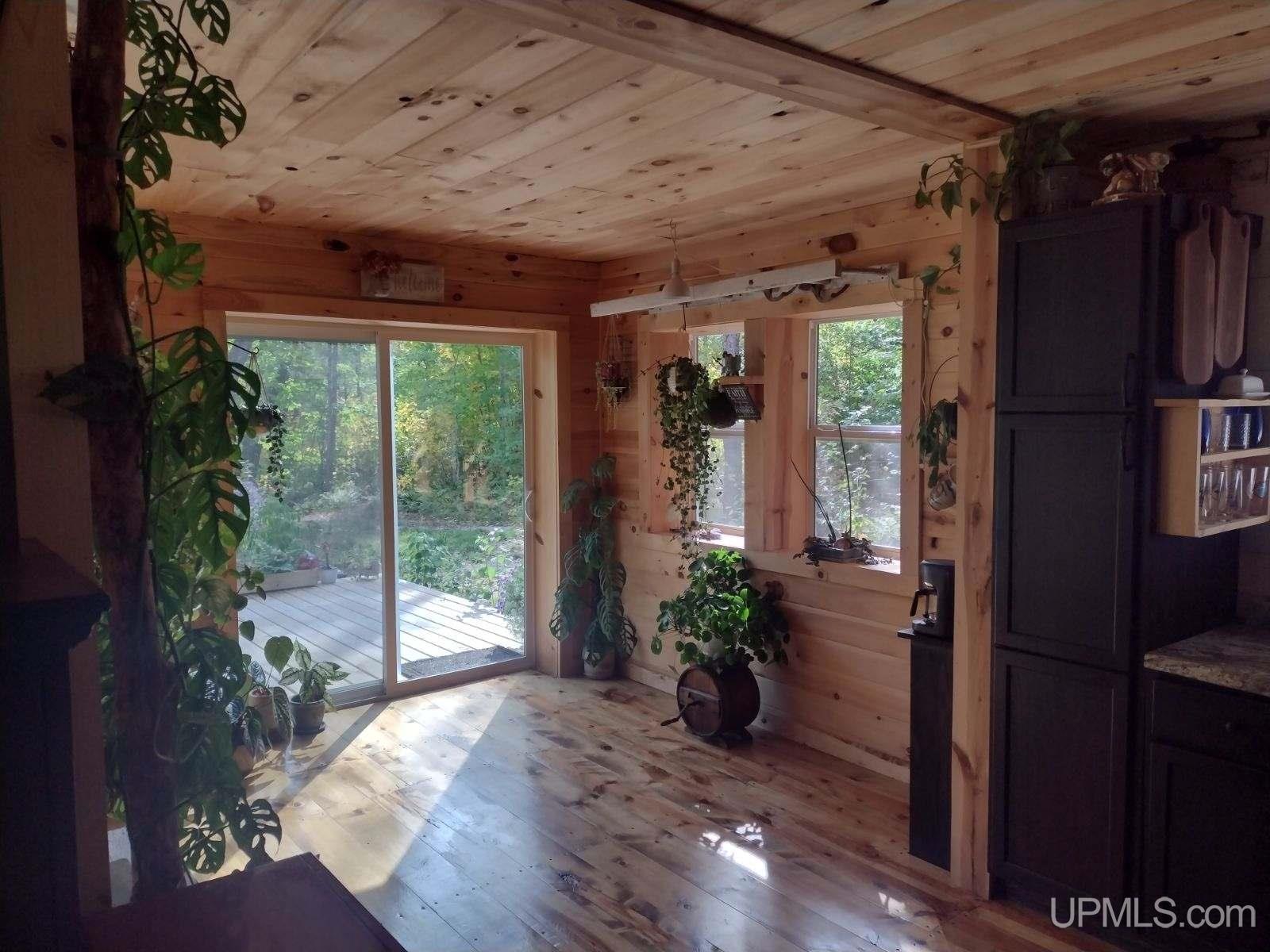 N3594 Raspberry Lane Munising, MI 49862 - Photo 11 of 67