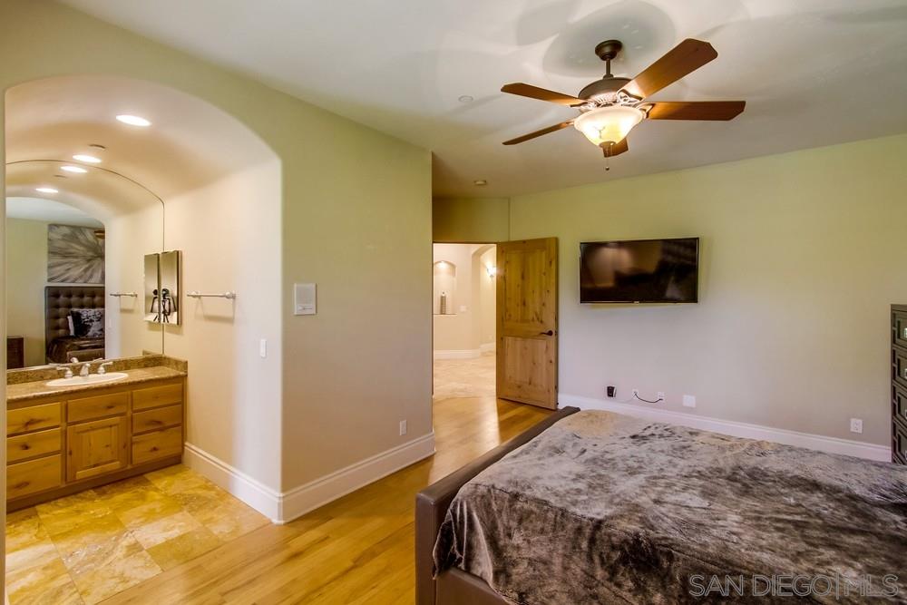 17891 Old Winemaster Way Poway, CA 92064 - Photo 18 of 25