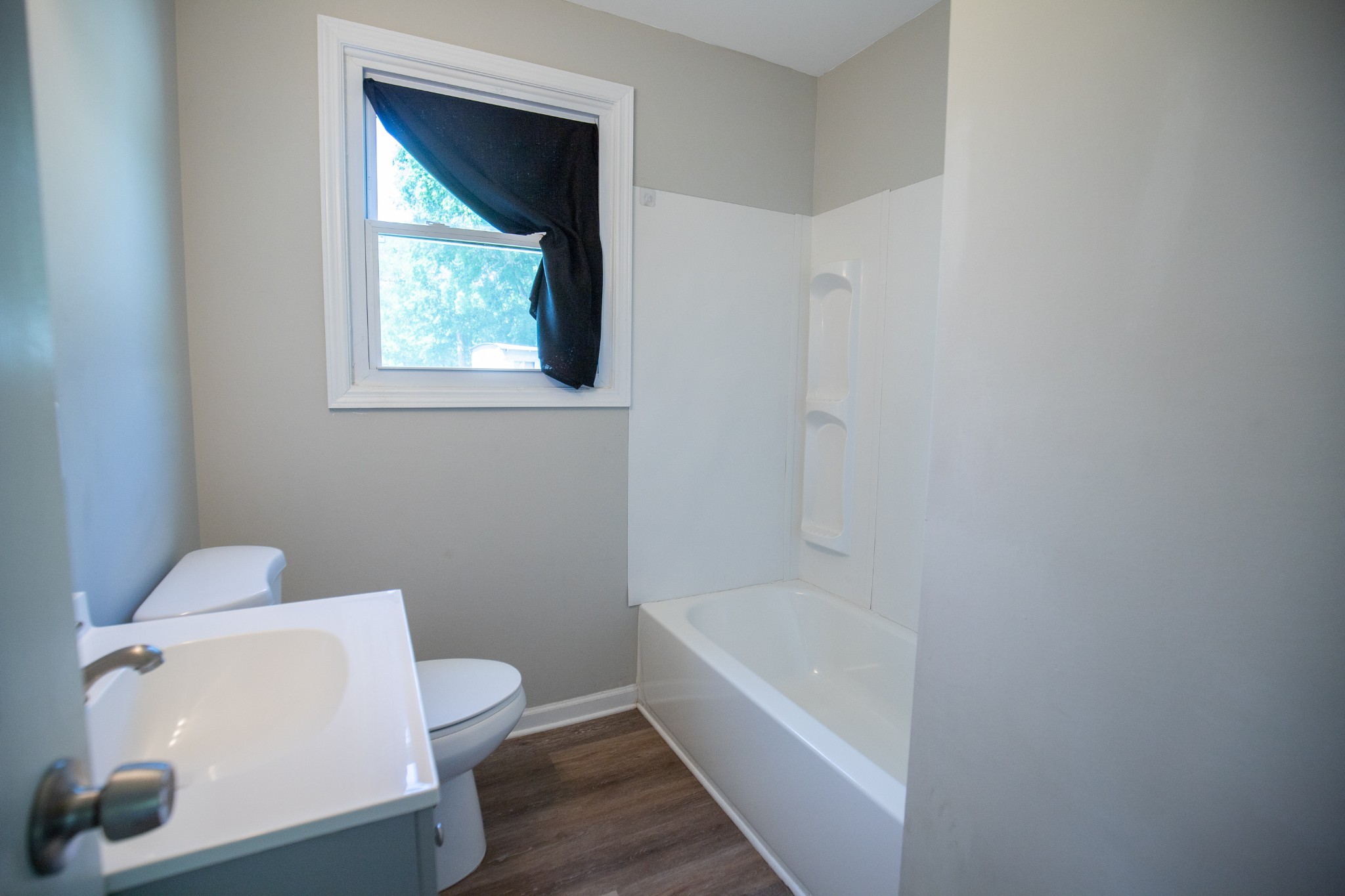 Undisclosed Address Madison, TN 37115 - Photo 9 of 17 a bathroom with a toilet and bathtub