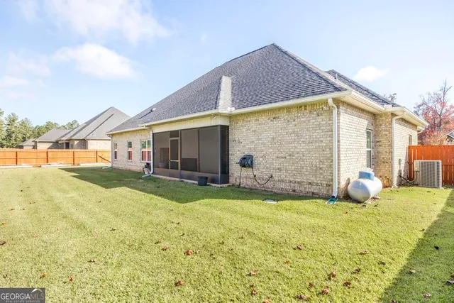 $465,000 | 219 Woodlands Boulevard, Kathleen, GA 31047