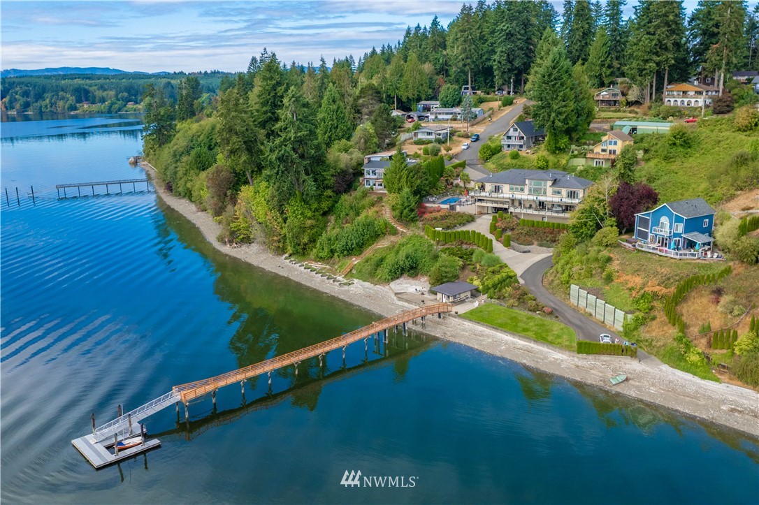 40 Southeast Beach Loop Road Shelton, WA 98584 - Photo 3 of 40 Gallery Image 3
