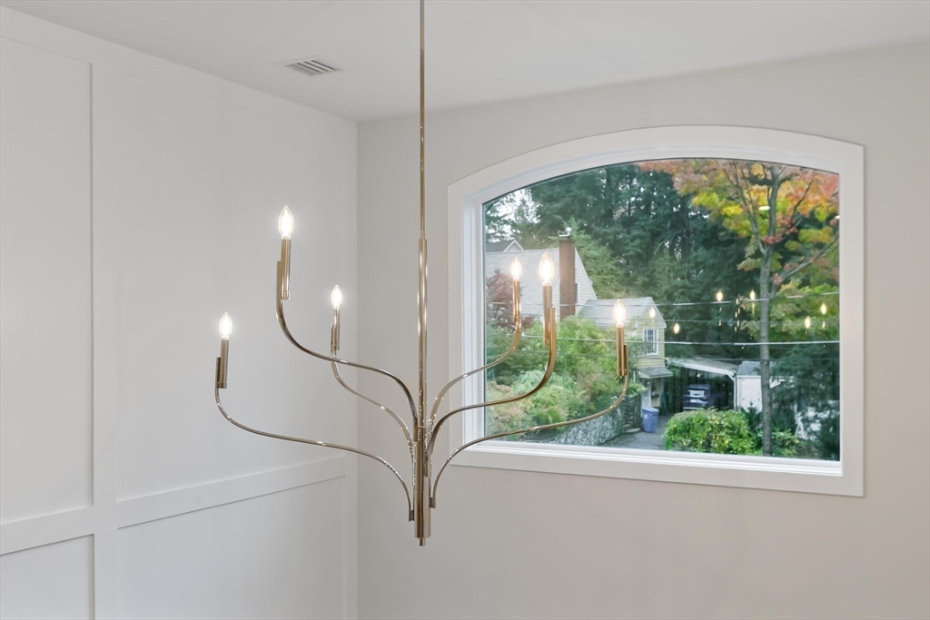 4 Adams Street Wakefield, MA 01880 - Photo 11 of 41