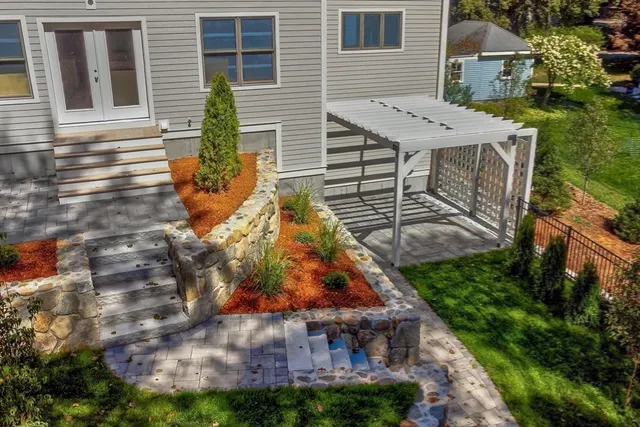 $2,249,000 | 4 Adams Street, Wakefield, MA 01880