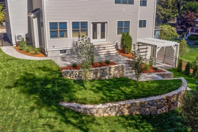 $2,249,000 | 4 Adams Street, Wakefield, MA 01880