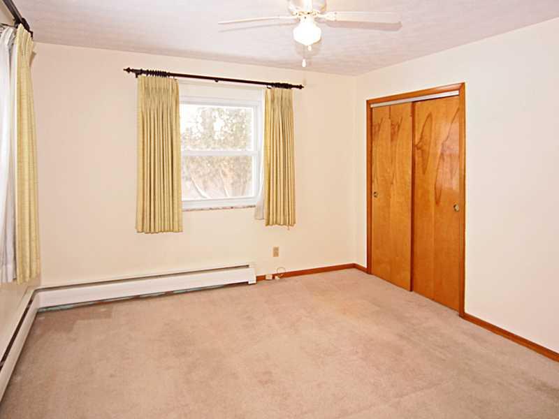 4033 Gambel Road Indianapolis, IN 46221 - Photo 14 of 21 Gallery Image 14