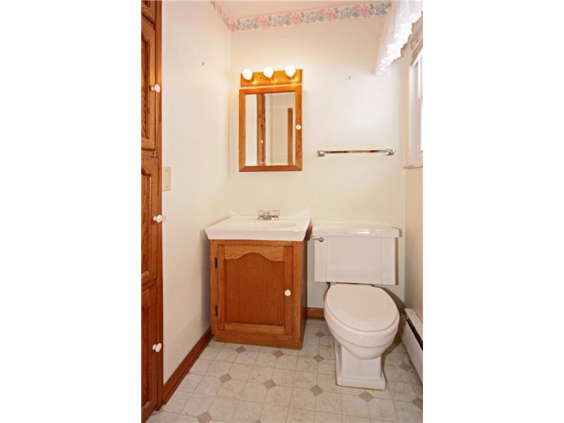 4033 Gambel Road Indianapolis, IN 46221 - Photo 15 of 21 Gallery Image 15