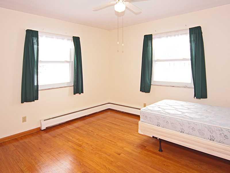 4033 Gambel Road Indianapolis, IN 46221 - Photo 16 of 21 Gallery Image 16