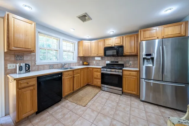 $895,000 | 32 Eaton Road West, Framingham, MA 01701