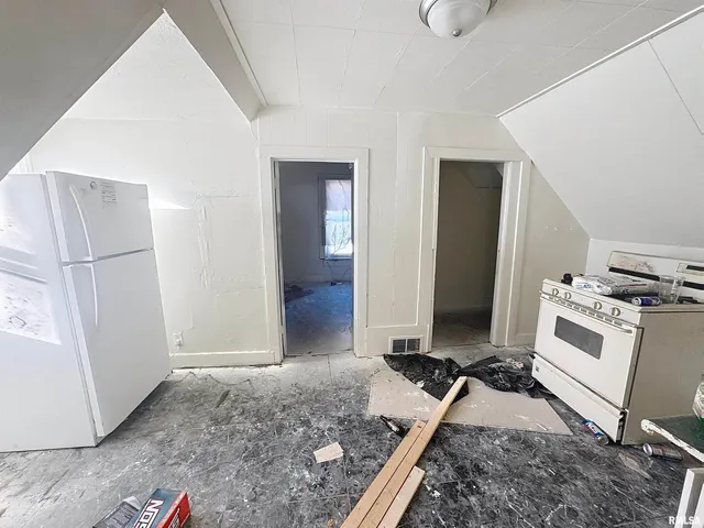 a view of a window in a room