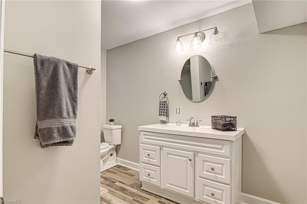 1811 River Dale Road Pfafftown, NC 27040 - Photo 17 of 30 Gallery Image 17