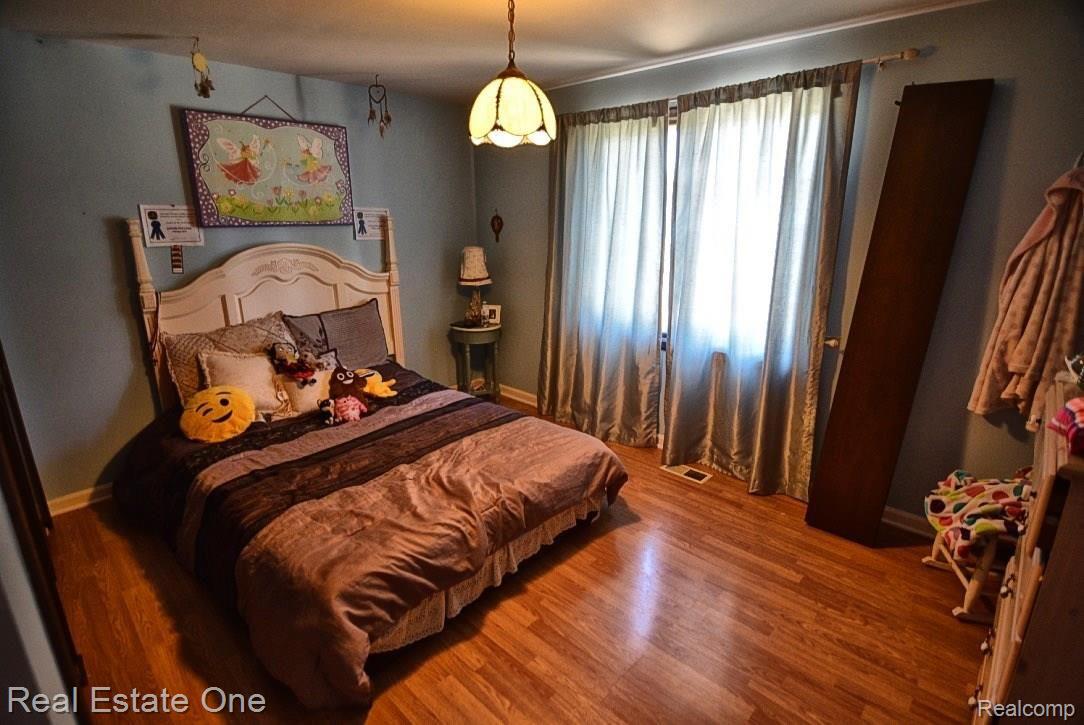 7330 West Gates Street Romeo, MI 48065 - Photo 26 of 36 thumb_DSC_0485_1024.jpg