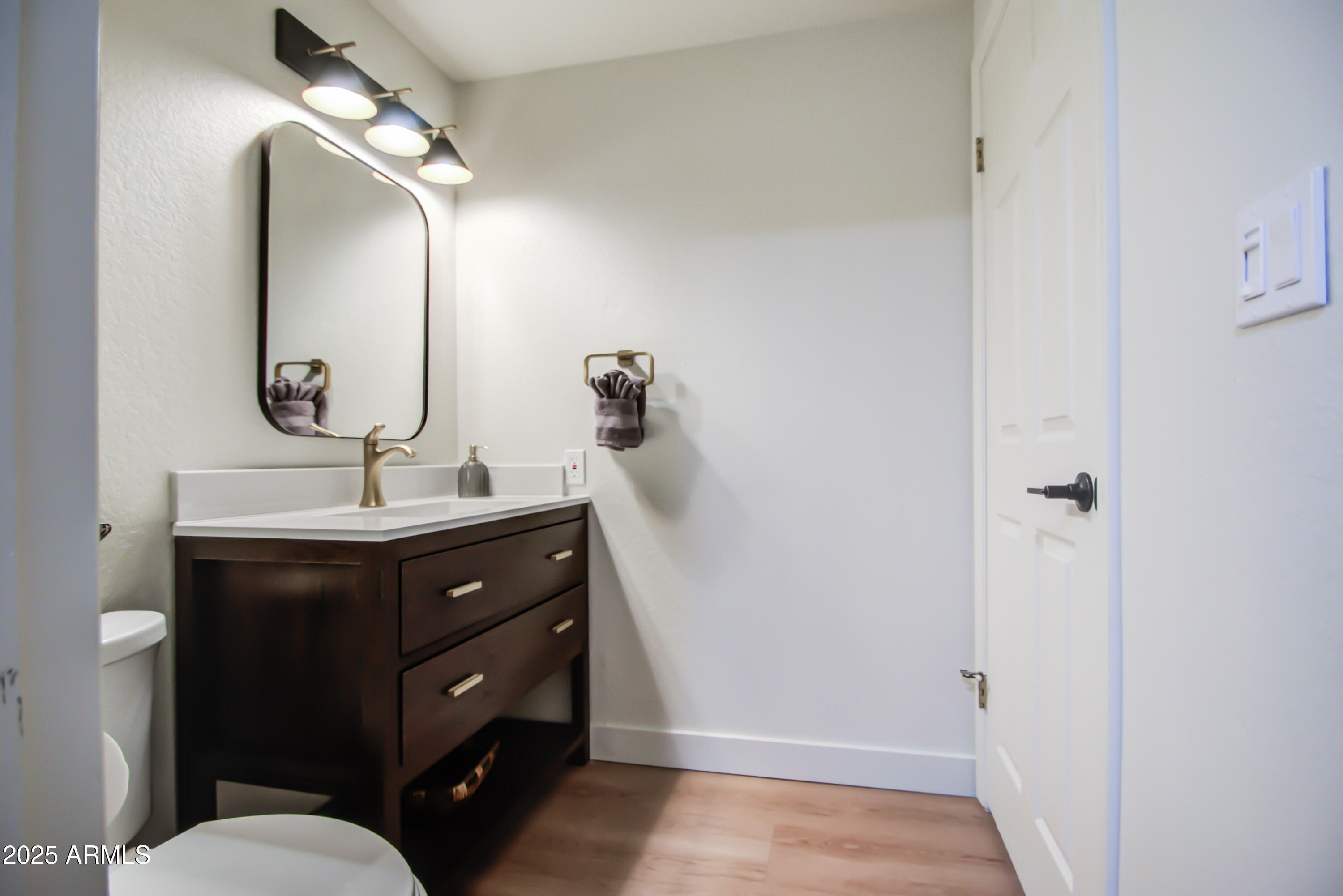 5640 East Bell Road, Unit 1010 Scottsdale, AZ 85254 - Photo 16 of 41 BATH 2 PIC 2