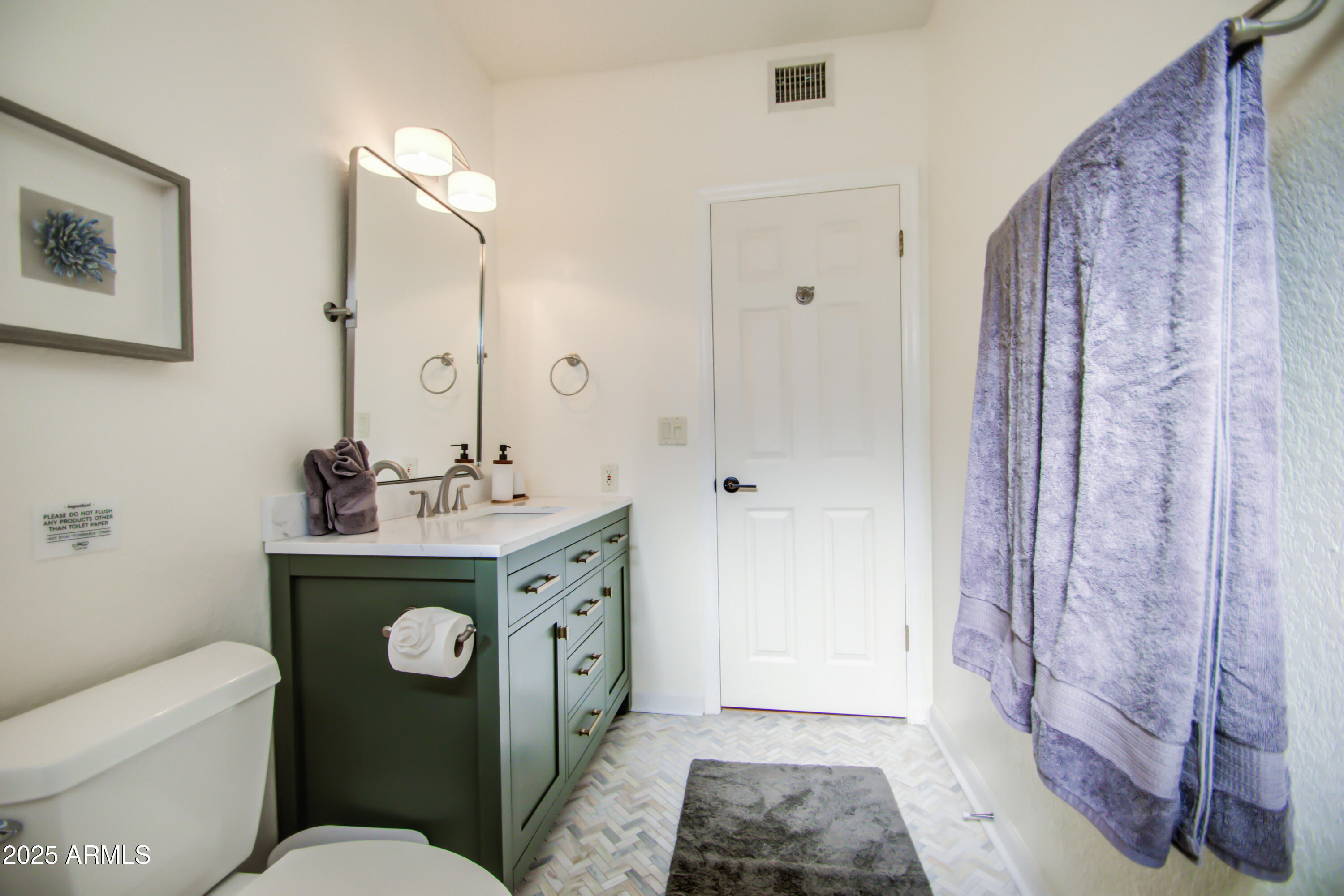 5640 East Bell Road, Unit 1010 Scottsdale, AZ 85254 - Photo 28 of 41 BATH 3 PIC 2