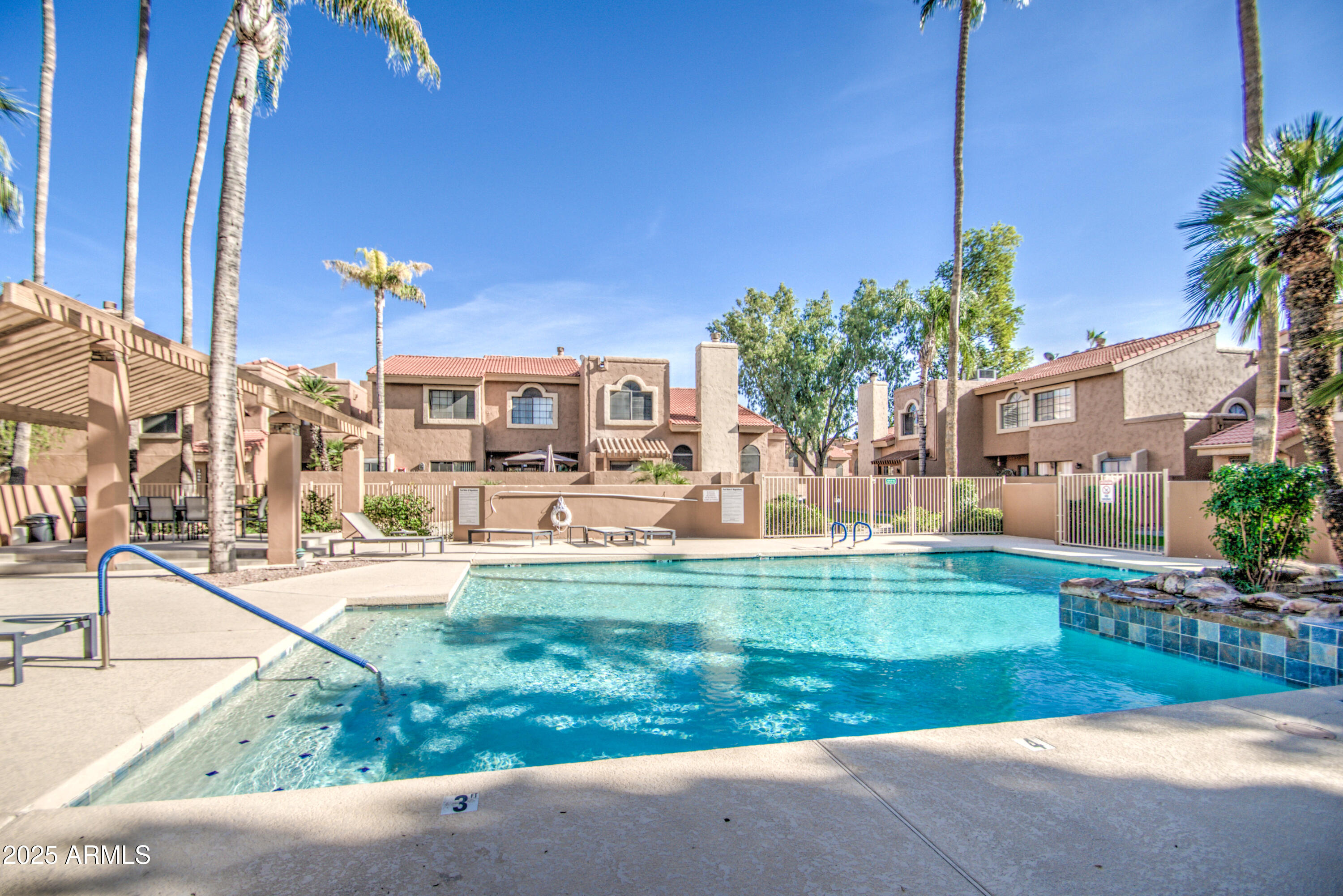 5640 East Bell Road, Unit 1010 Scottsdale, AZ 85254 - Photo 36 of 41 COMMUNITY POOL 2