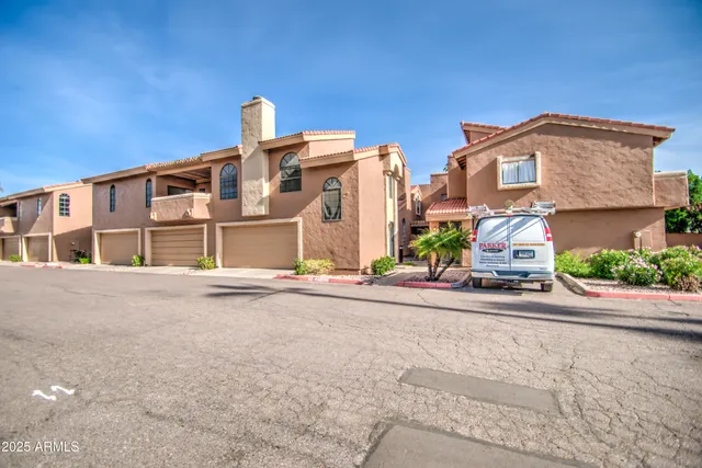 $3,500 | 5640 East Bell Road, Unit 1010, Scottsdale, AZ 85254