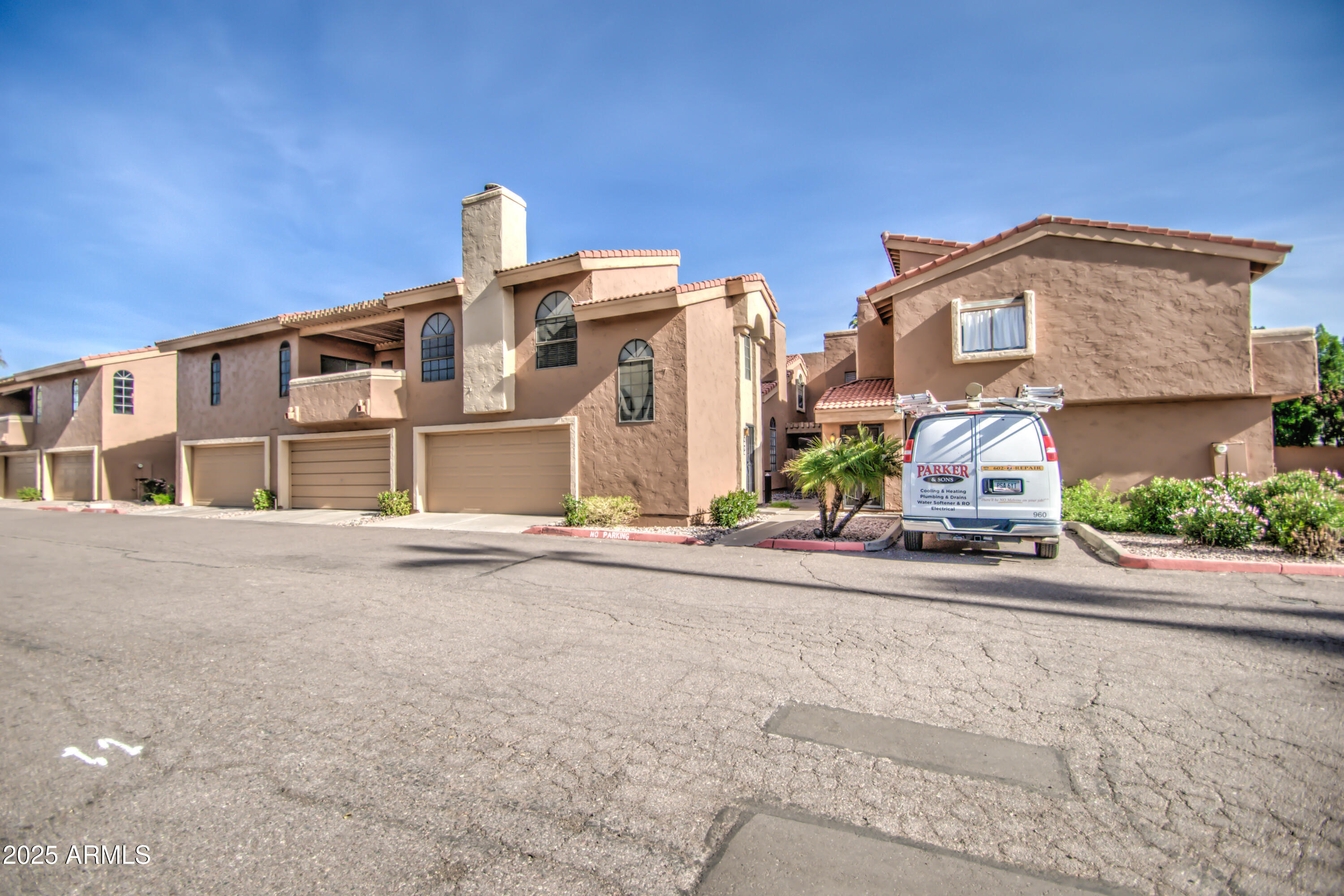 5640 East Bell Road, Unit 1010 Scottsdale, AZ 85254 - Photo 39 of 41 FRONT 5