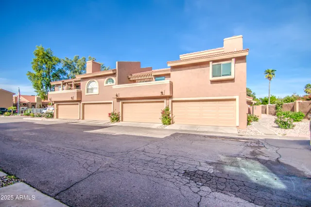 $3,500 | 5640 East Bell Road, Unit 1010, Scottsdale, AZ 85254