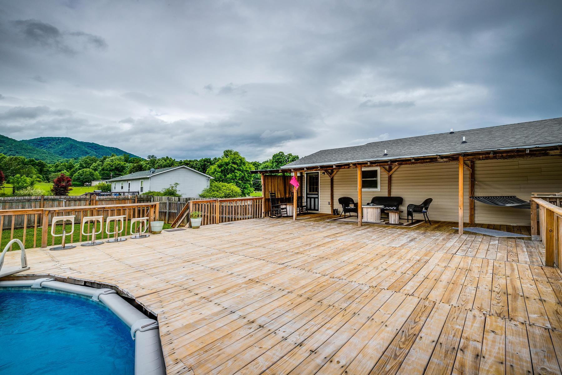 223 Hamilton Road Elizabethton, TN 37643 - Photo 40 of 45 043
