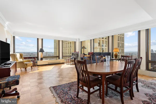 $589,000 | 200 Locust Street, Unit 29AN, Philadelphia, PA 19106