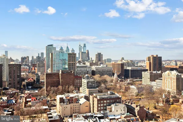 $589,000 | 200 Locust Street, Unit 29AN, Philadelphia, PA 19106