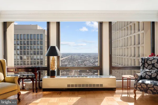 $589,000 | 200 Locust Street, Unit 29AN, Philadelphia, PA 19106