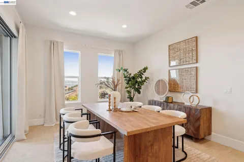 $2,599,000 | 5 Stirling Way, Hayward, CA 94542
