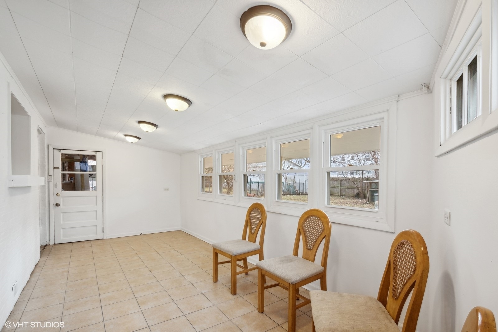 533 Redwood Road Bolingbrook, IL 60440 - Photo 23 of 27