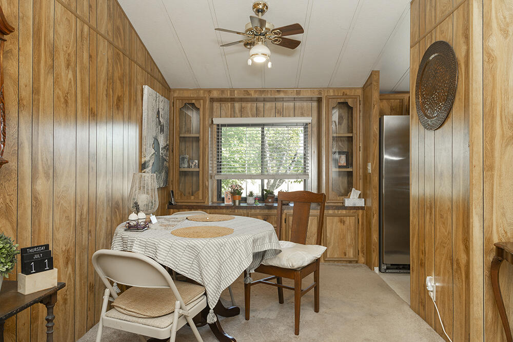 4726 Lower River Road Grants Pass, OR 97526 - Photo 8 of 37 8