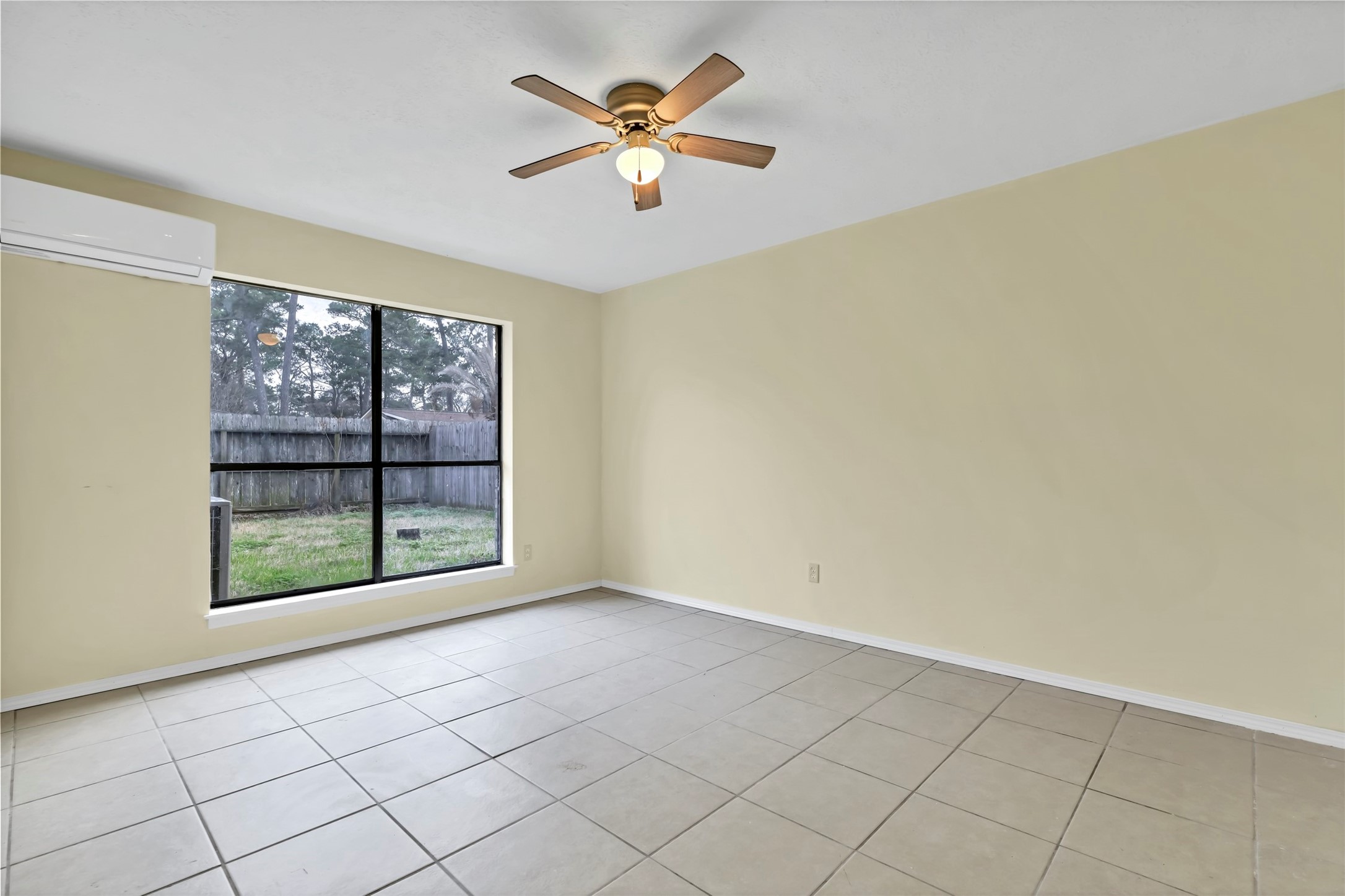 9842 Pinehurst Street Baytown, TX 77521 - Photo 19 of 34 Bed 1