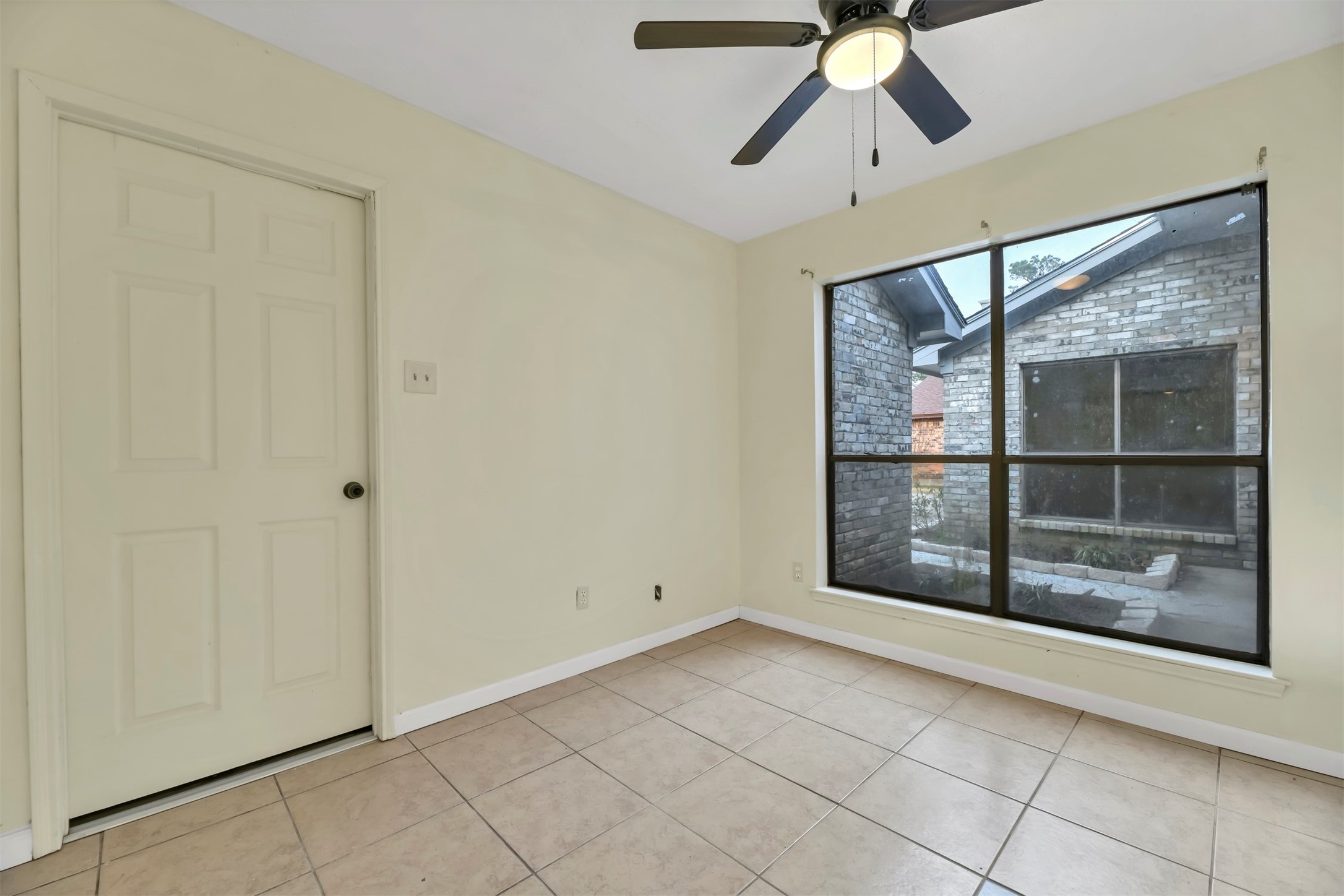 9842 Pinehurst Street Baytown, TX 77521 - Photo 21 of 34 Bed 2