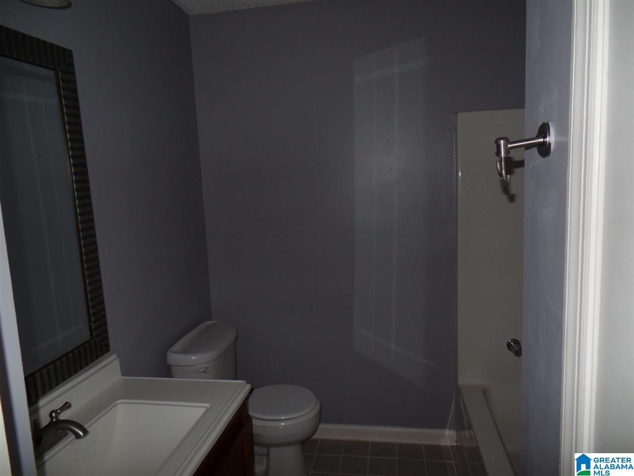 100 Dolphin Court Alabaster, AL 35007 - Photo 3 of 14
