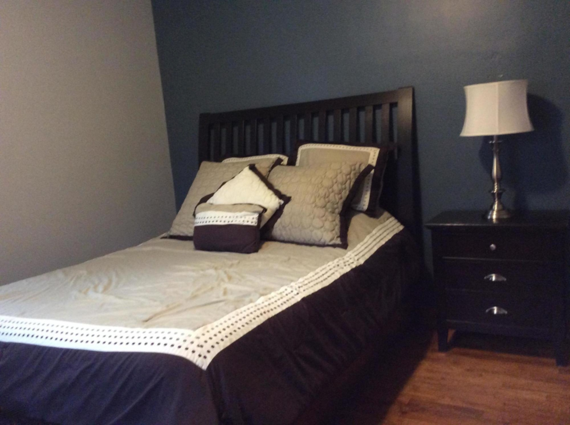 380 Montezuma Road Benton Harbor, MI 49022 - Photo 7 of 18 Master 1
