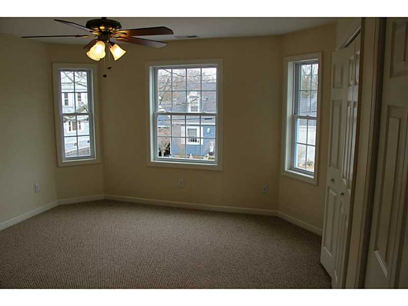 69 Blake Street Warwick, RI 02889 - Photo 4 of 10 Master Bedroom.