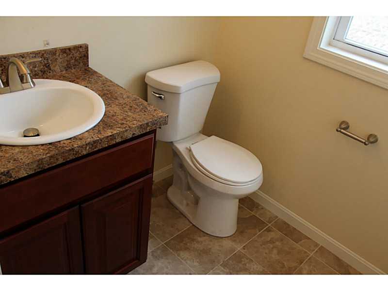69 Blake Street Warwick, RI 02889 - Photo 6 of 10 Bathroom.