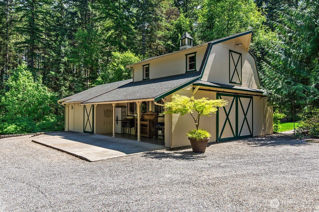 8343 Glenwood Road Southwest Port Orchard, WA 98367 - Photo 3 of 39 Gallery Image 3