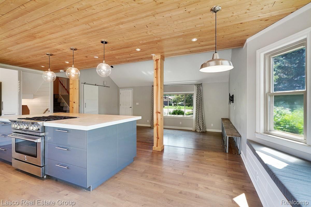 1405 Old Mill Road Lapeer, MI 48446 - Photo 7 of 29 dsc09136-dsc09138.jpg