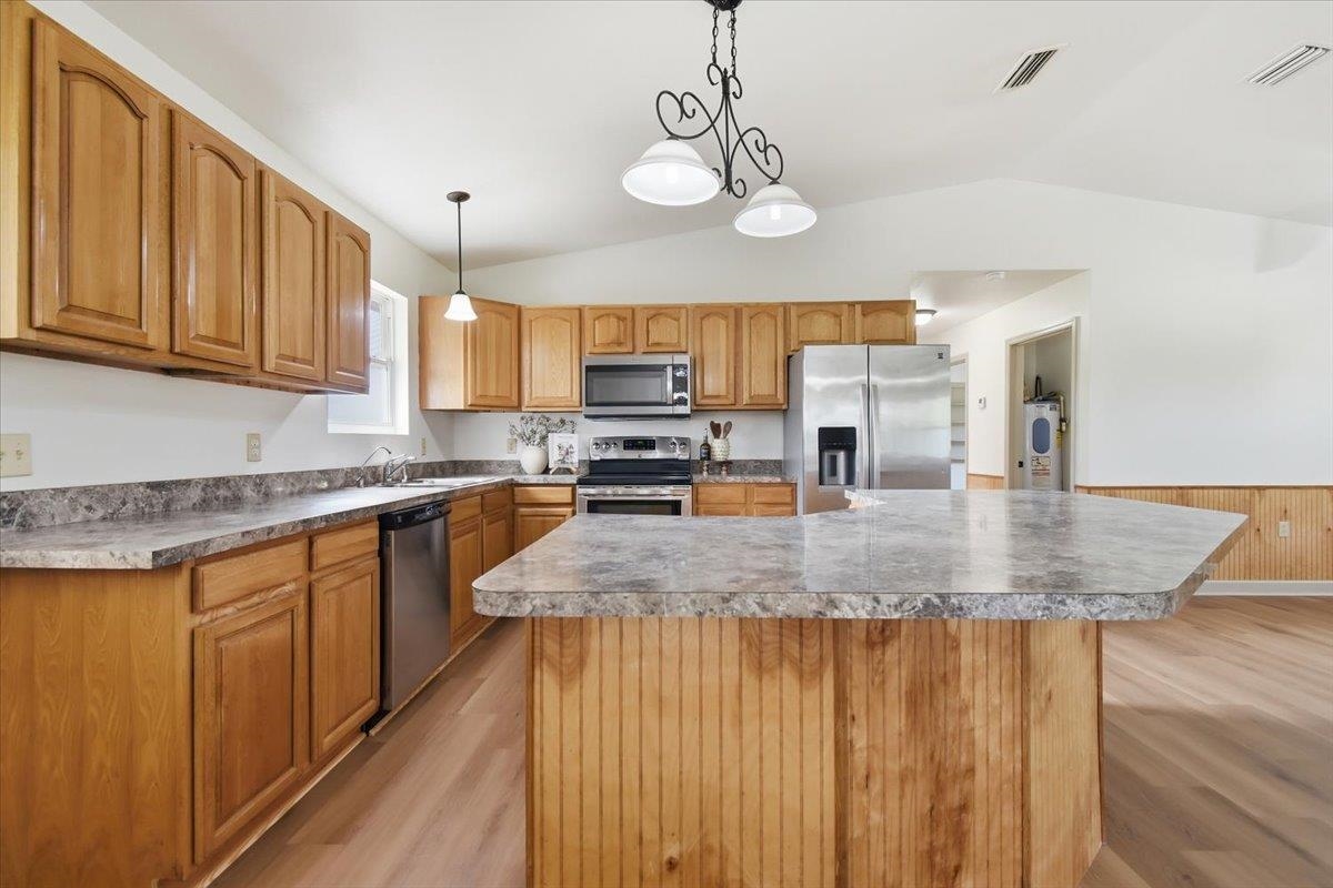 4567 Loren Henderson Road Perry, FL 32347 - Photo 13 of 57