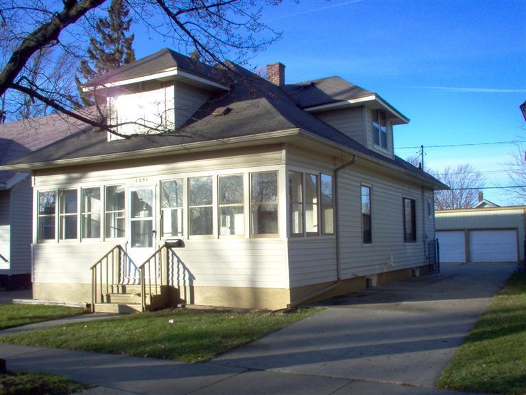1251 Rathbone Street Southwest Wyoming, MI 49509 - Photo 1 of 8 Primary Photo