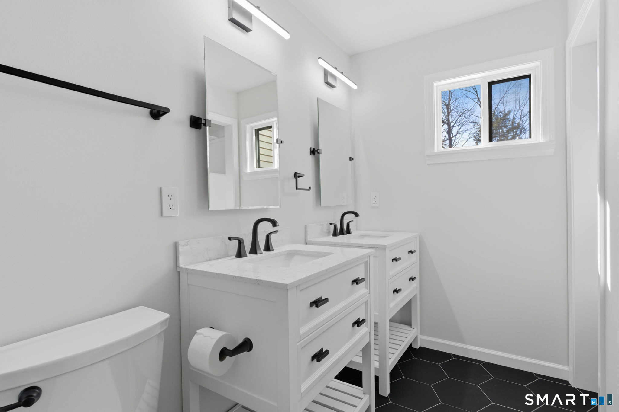 193 Cypress Road, Unit 193 Newington, CT 06111 - Photo 21 of 33