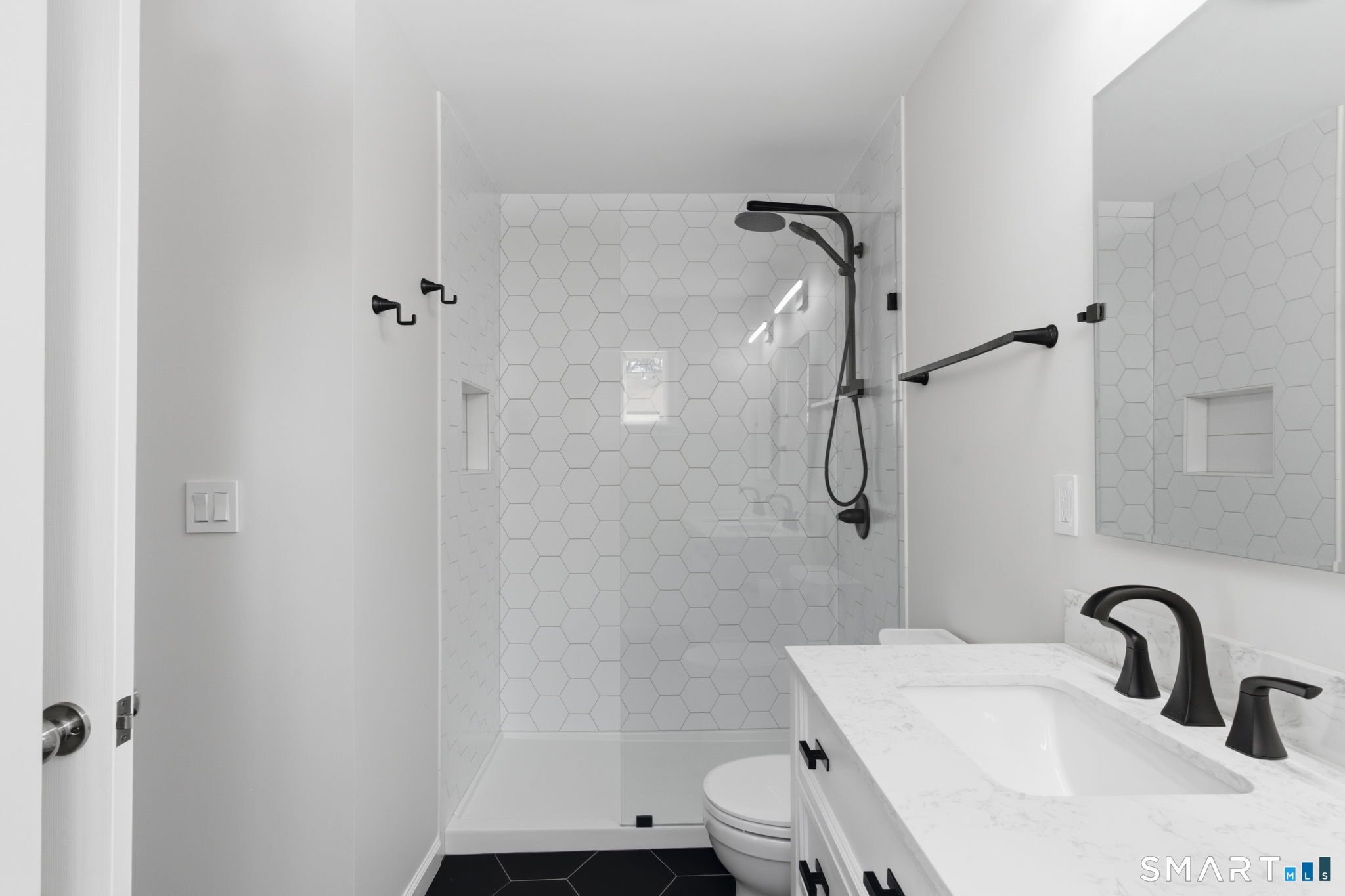 193 Cypress Road, Unit 193 Newington, CT 06111 - Photo 22 of 33