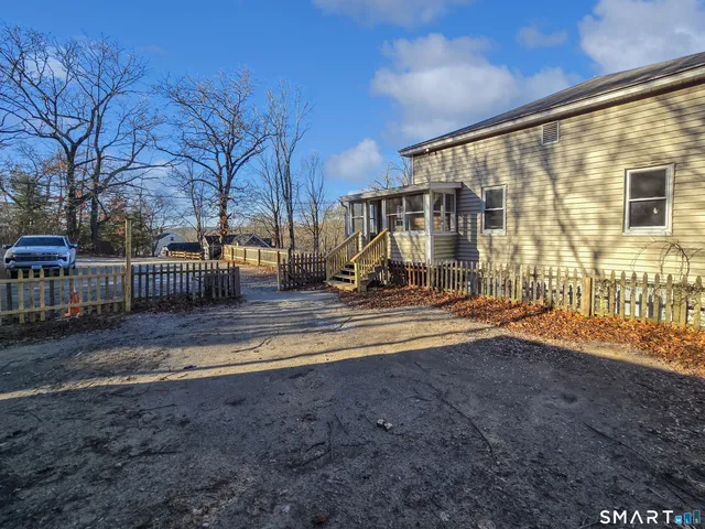 $399,900 | 129 Mechanics Street, Putnam, CT 06260