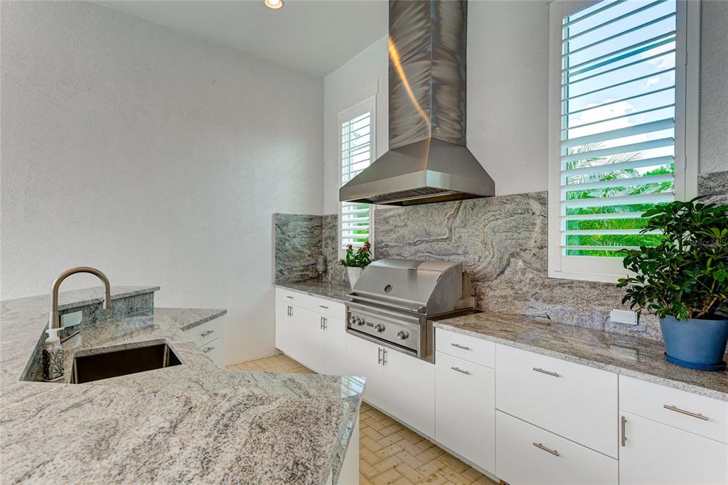 9060 Swaying Branch Road Sarasota, FL 34241 - Photo 38 of 71 Gallery Image 38
