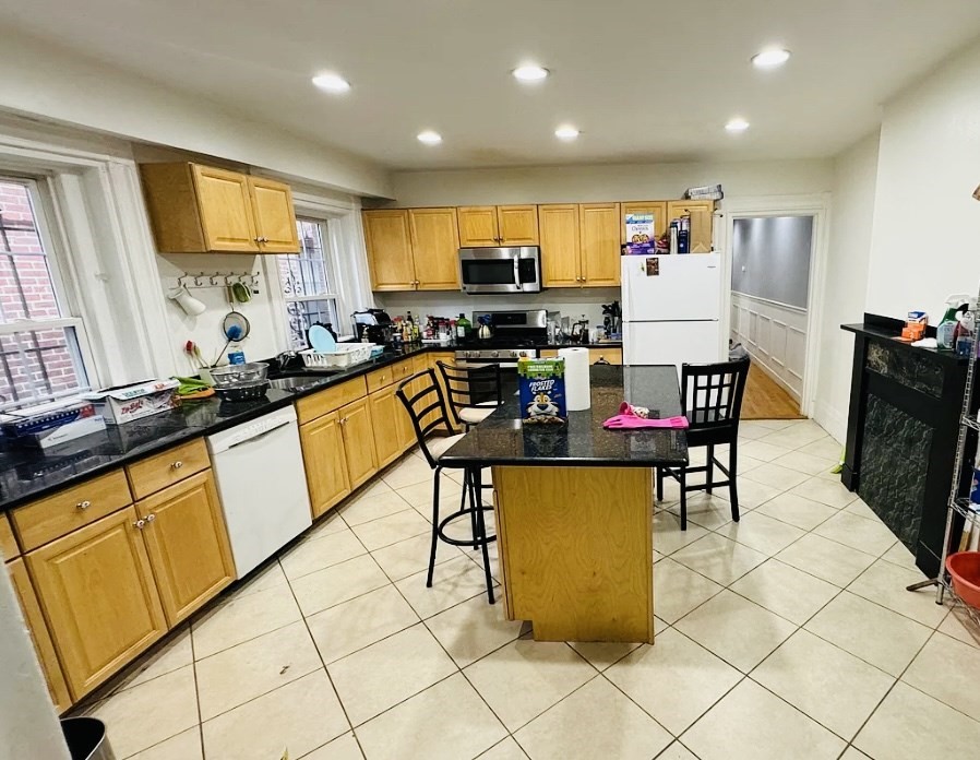 23 Juniper Street, Unit 1 Boston, MA 02119 - Photo 2 of 9