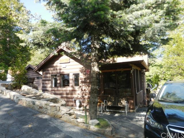 1243 Lovers Lane Rimforest, CA 92378 - Photo 1 of 1 Front view