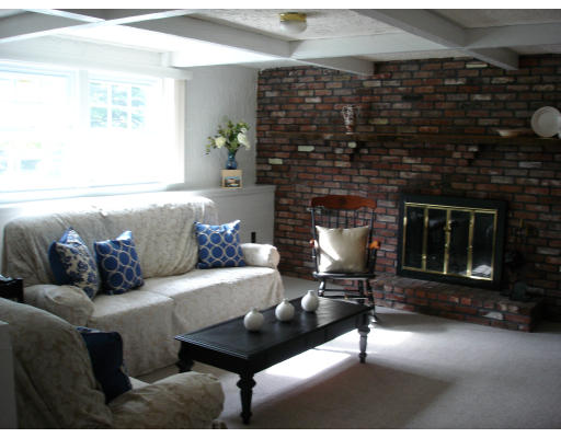 7 Thomas Road Danvers, MA 01923 - Photo 6 of 8 Gallery Image 6