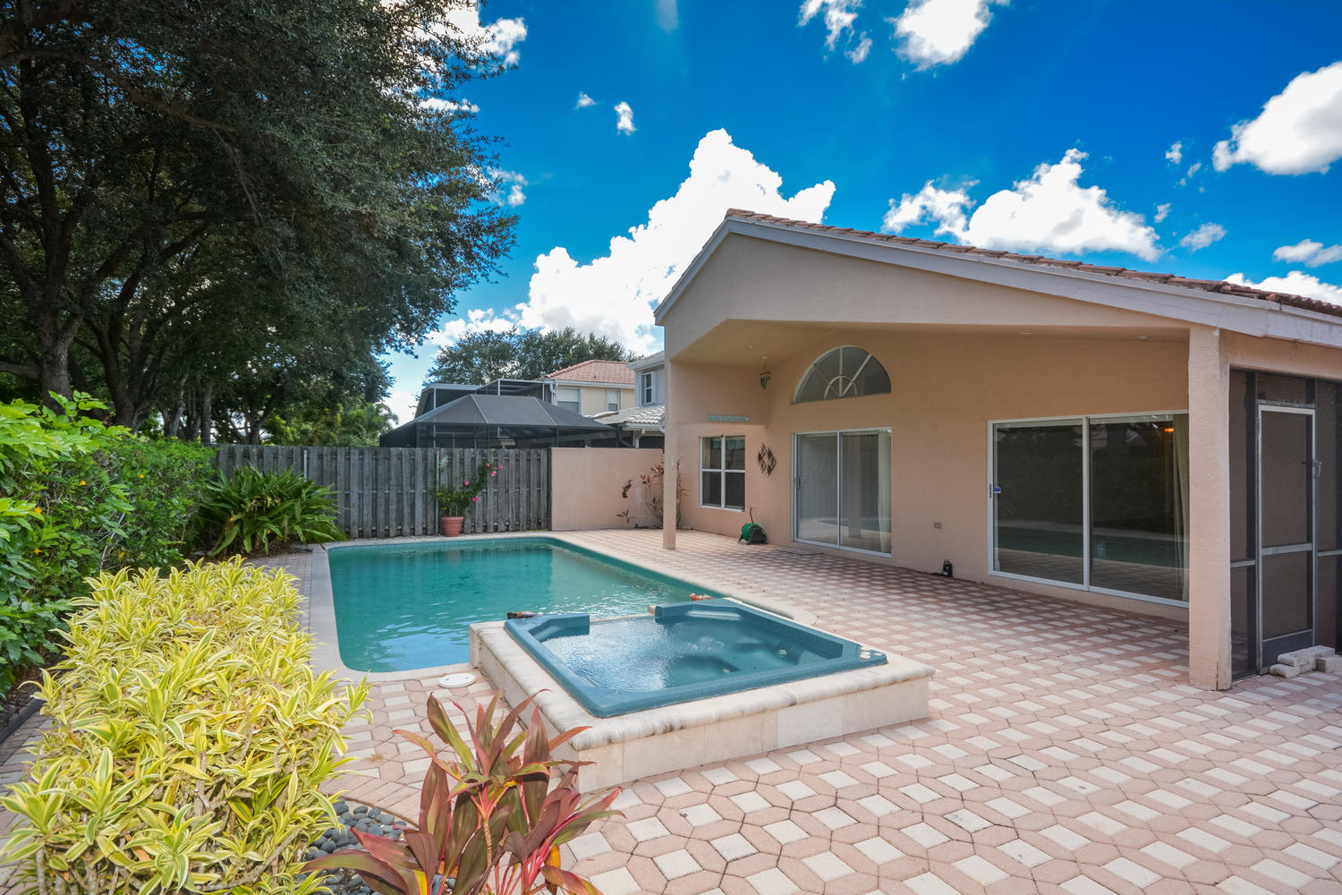 10784 Crescendo Circle Boca Raton, FL 33498 - Photo 24 of 41 pool and lani