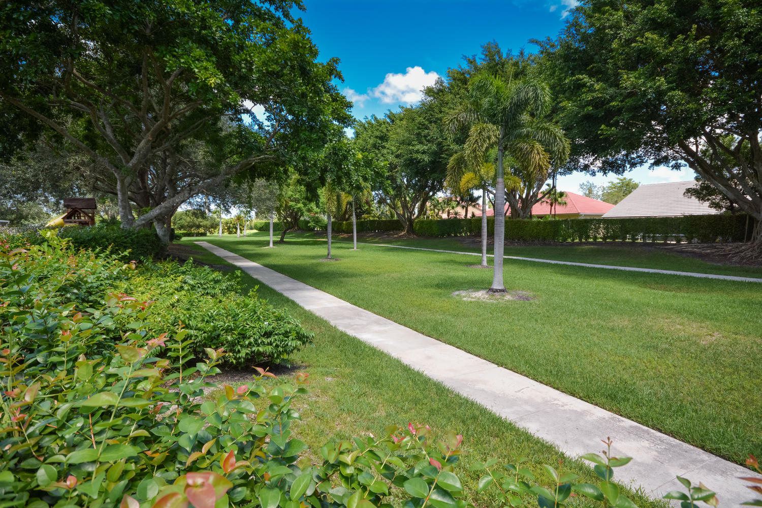 10784 Crescendo Circle Boca Raton, FL 33498 - Photo 32 of 41 park walking trail